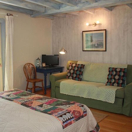 La Clairiere Du Moulin Bed and Breakfast Lepin-le-Lac Exterior foto