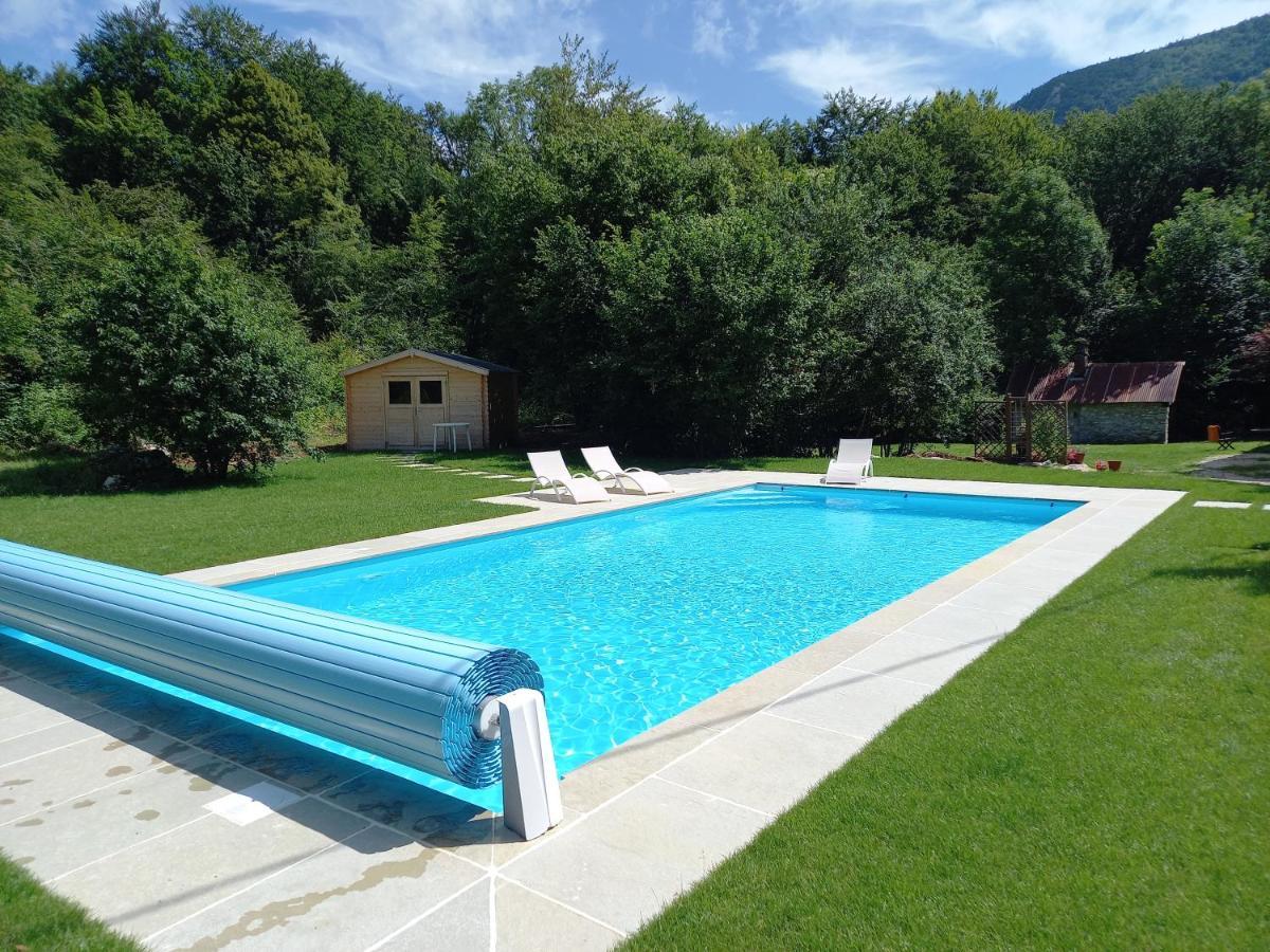 La Clairiere Du Moulin Bed and Breakfast Lepin-le-Lac Exterior foto