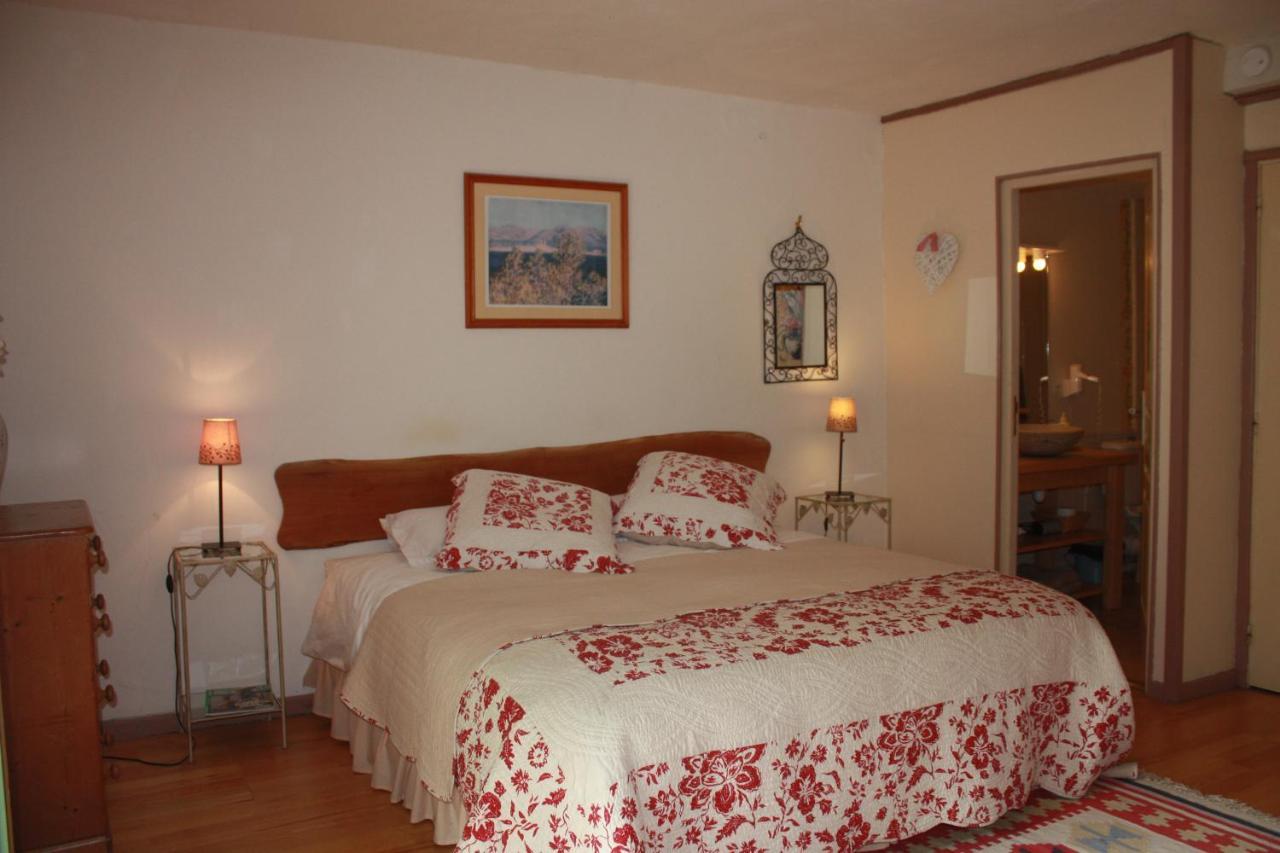 La Clairiere Du Moulin Bed and Breakfast Lepin-le-Lac Exterior foto